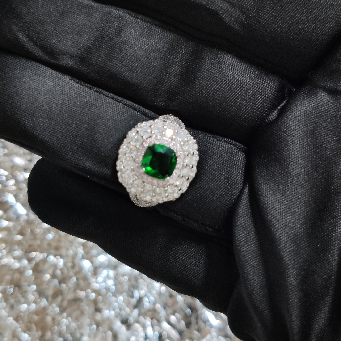Square Emerald Ring, Full Diamond Sparkle, High - Simulation Jewelry, Ideal for Weddings/Gifts