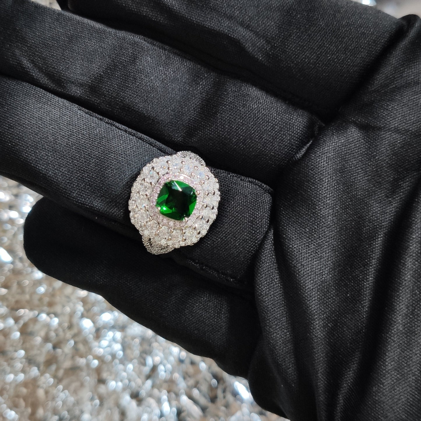 Square Emerald Ring, Full Diamond Sparkle, High - Simulation Jewelry, Ideal for Weddings/Gifts