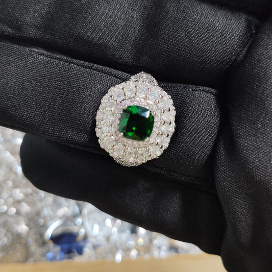 Square Emerald Ring, Full Diamond Sparkle, High - Simulation Jewelry, Ideal for Weddings/Gifts