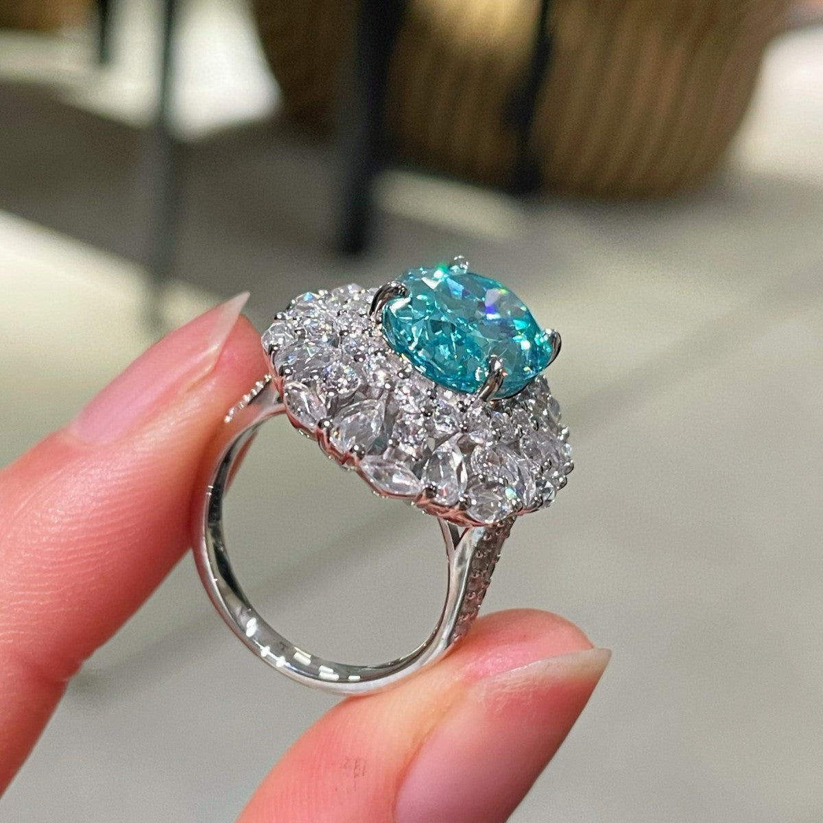 ANEL EM PRATA 925 BANHADO OURO - PARAIBA LAB GROWN CORTE ROSÉ + DIAMANTES DE ALTA CARBONAGEM - PEDRA GALO - FULL PAVÉ - PRESENTE LUXO